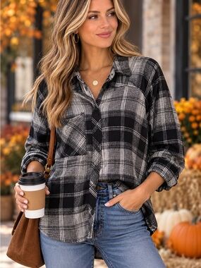 BDG by Urban Outfitters Black & Gray Grunge Plaid Button-Down Shirt size Small